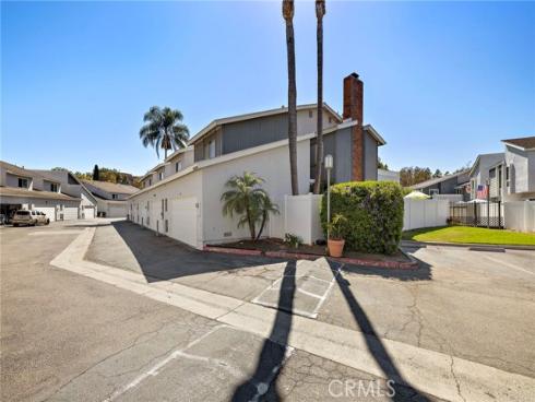 622  Whitney   Way, Costa Mesa, CA
