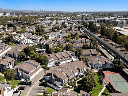 622  Whitney   Way, Costa Mesa, CA