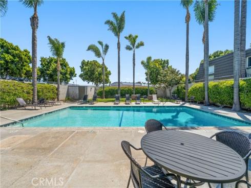 1651 Iowa C Street, Costa Mesa, CA