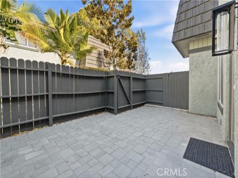 1651 Iowa C Street, Costa Mesa, CA