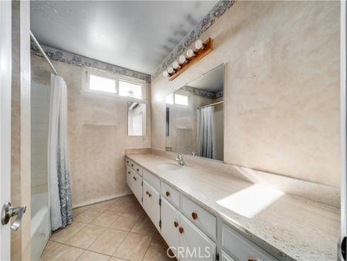 2751  Canary   Drive, Costa Mesa, CA