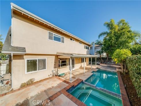 2751  Canary   Drive, Costa Mesa, CA
