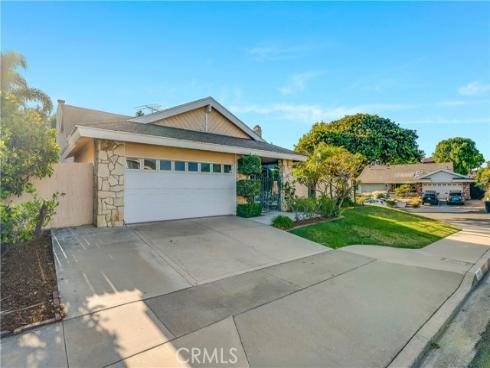 2751  Canary   Drive, Costa Mesa, CA