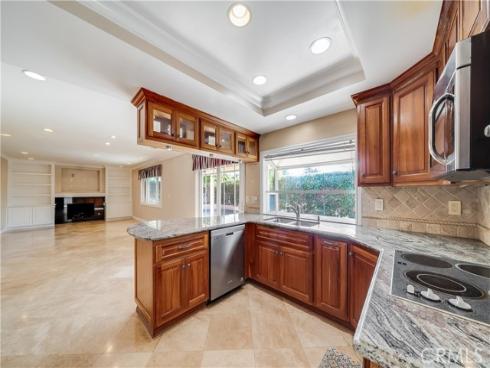 2751  Canary   Drive, Costa Mesa, CA