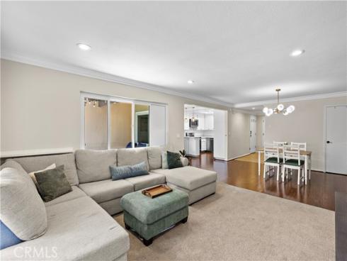 3012 Club House , Costa Mesa, CA