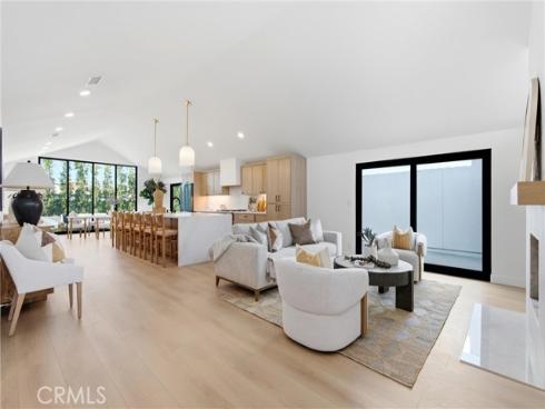 1788  Hawaii   Circle, Costa Mesa, CA