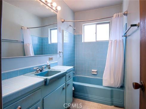 2032  Aliso   Avenue, Costa Mesa, CA