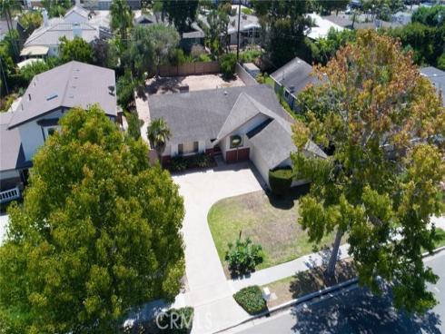 2032  Aliso   Avenue, Costa Mesa, CA