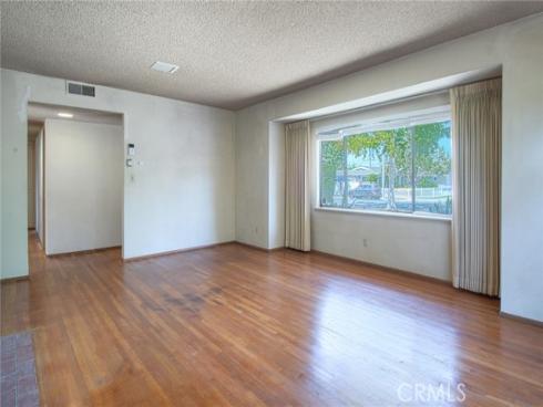 2032  Aliso   Avenue, Costa Mesa, CA