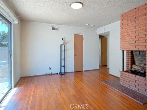 2032  Aliso   Avenue, Costa Mesa, CA