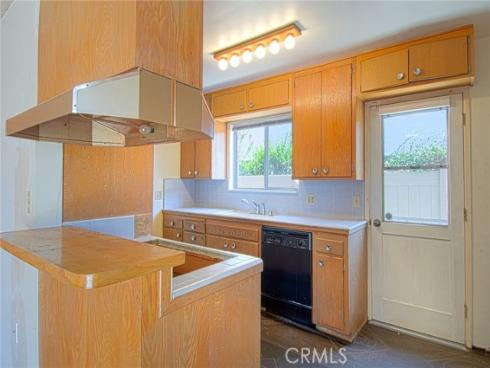 2032  Aliso   Avenue, Costa Mesa, CA