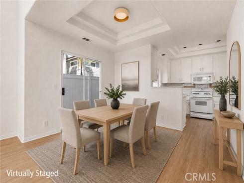 2680 Orange J , Costa Mesa, CA