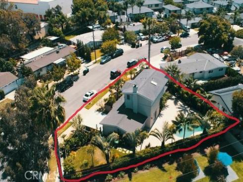316  Hamilton  , Costa Mesa, CA