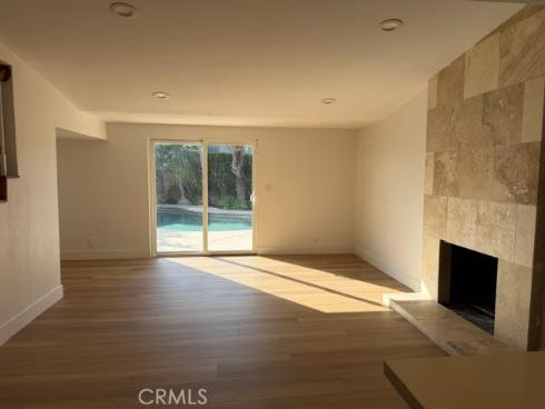 316  Hamilton  , Costa Mesa, CA