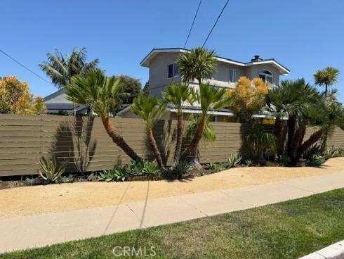 316  Hamilton  , Costa Mesa, CA