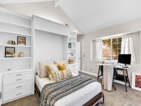 2626  Santa Ana  3 , Costa Mesa, CA