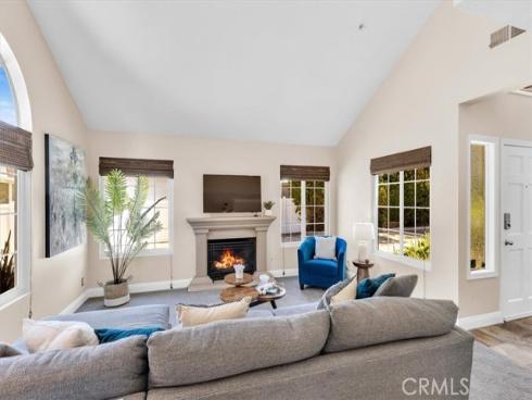 2626  Santa Ana  3 , Costa Mesa, CA