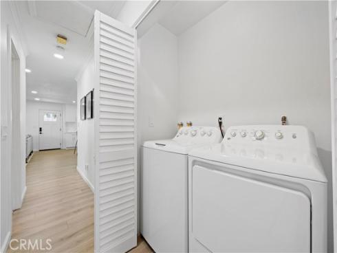 1184  Dorset  , Costa Mesa, CA