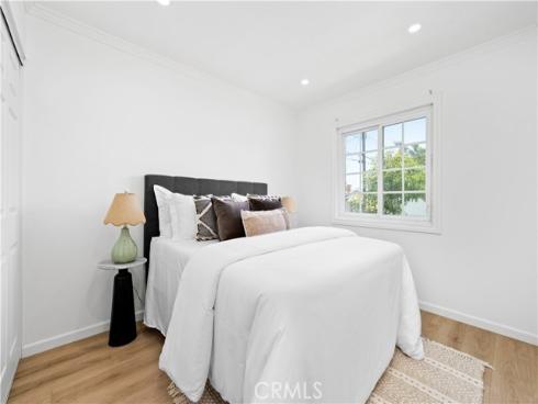 1184  Dorset  , Costa Mesa, CA
