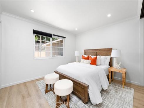 1184  Dorset  , Costa Mesa, CA