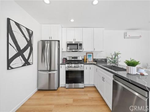 1184  Dorset  , Costa Mesa, CA