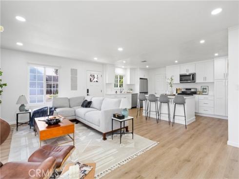 1184  Dorset  , Costa Mesa, CA
