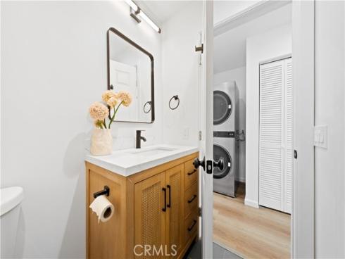 1184  Dorset  , Costa Mesa, CA