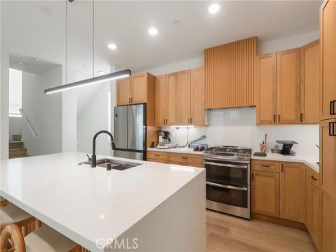 809  Brickyard   Lane, Costa Mesa, CA