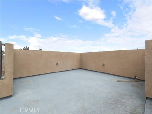 809  Brickyard   Lane, Costa Mesa, CA