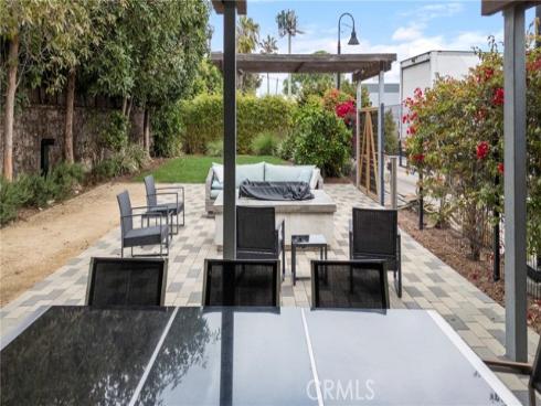 809  Brickyard   Lane, Costa Mesa, CA