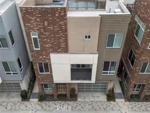 809  Brickyard   Lane, Costa Mesa, CA