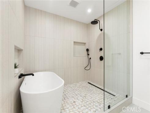 394  Magnolia   Street, Costa Mesa, CA