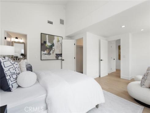 394  Magnolia   Street, Costa Mesa, CA