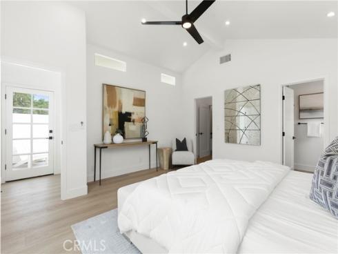 394  Magnolia   Street, Costa Mesa, CA