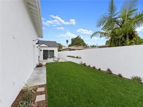 394  Magnolia   Street, Costa Mesa, CA