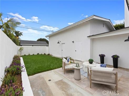 394  Magnolia   Street, Costa Mesa, CA