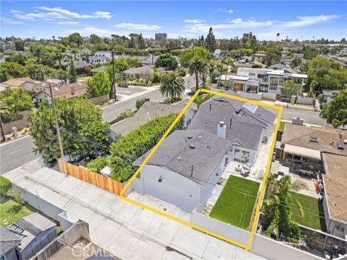 394  Magnolia   Street, Costa Mesa, CA