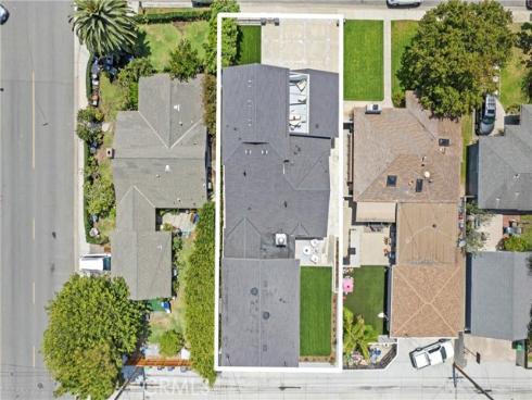 394  Magnolia   Street, Costa Mesa, CA