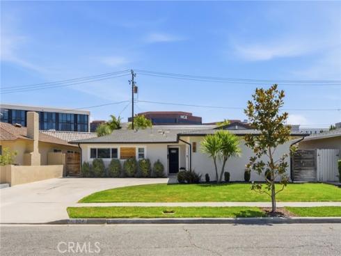 3124 Trinity , Costa Mesa, CA