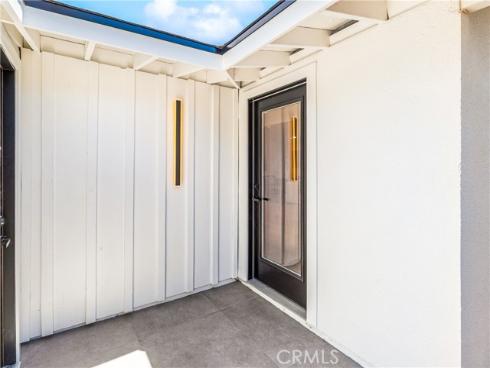 213  Wellesley  , Costa Mesa, CA