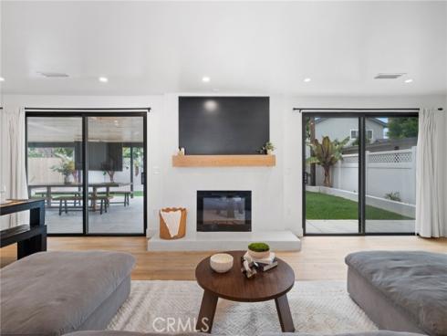 2732  Lorenzo  , Costa Mesa, CA
