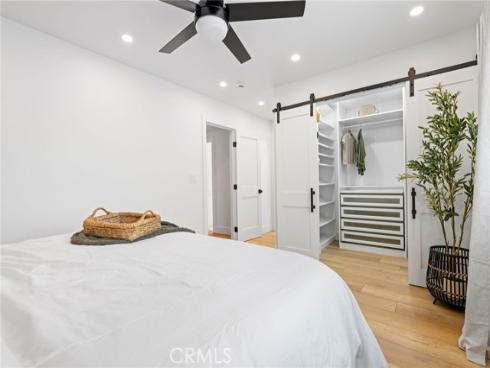 2732  Lorenzo  , Costa Mesa, CA