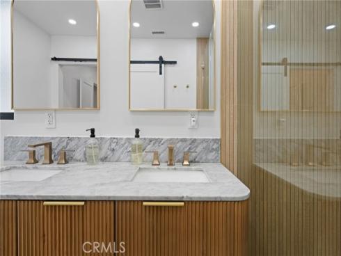2732  Lorenzo  , Costa Mesa, CA