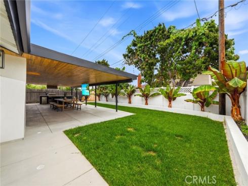 2732  Lorenzo  , Costa Mesa, CA