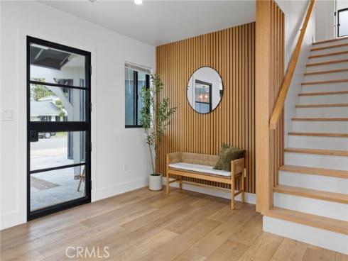 2732  Lorenzo  , Costa Mesa, CA