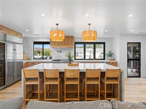 2732  Lorenzo  , Costa Mesa, CA