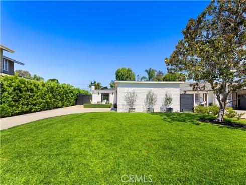 2611 Westminster , Costa Mesa, CA