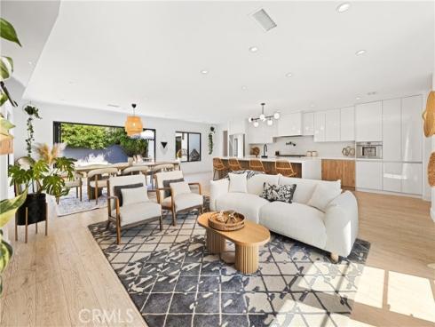 2611 Westminster , Costa Mesa, CA