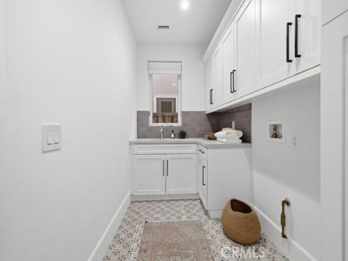 2360  Orange   Avenue, Costa Mesa, CA