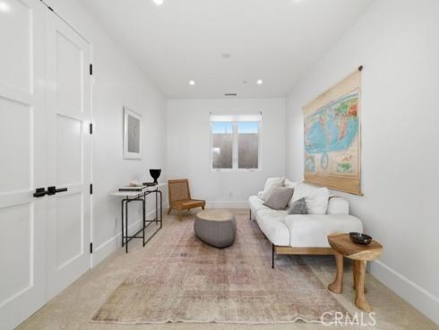 2360  Orange   Avenue, Costa Mesa, CA